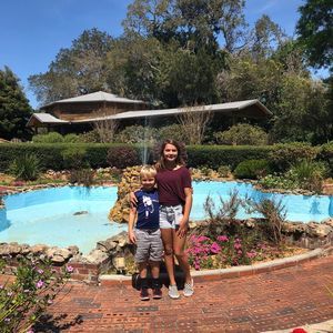 Meet your Posher, Holly